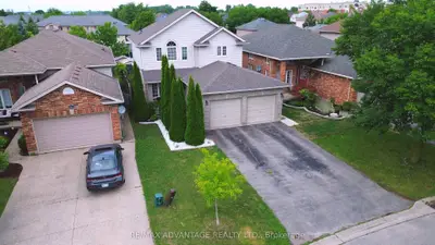 816 Wild Rose Lane S, London North, On N6h 5x4