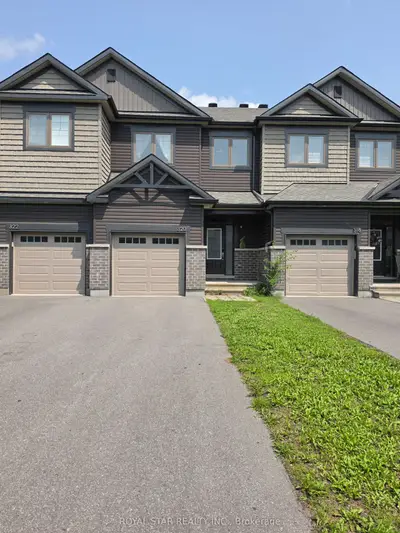 Att/Row/Townhouse in Blossom Park - Airport and Area