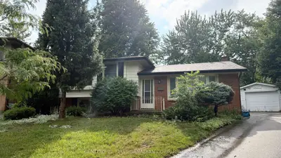 80 Rollscourt Place, London North, On N6g 1m2