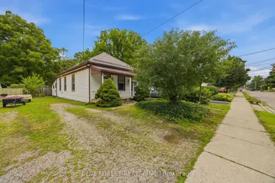 Detached in London East