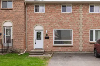 44 Rosemund Crescent 53, Kingston, On K7m 6z4