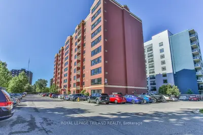 95 Base Line Road W 1005, London South, On N6j 4x3