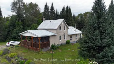 19573 Highway #118 Highway E, Highlands East, On K0l 3c0