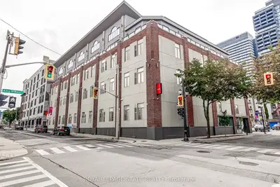 80 King William Street 214, Hamilton, On L8r 0a1