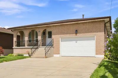 377 Carson Drive, Hamilton, On L8t 4t8