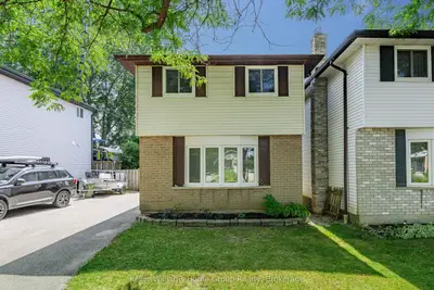 Detached in Guelph