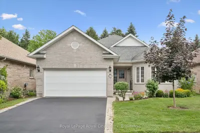 Detached in Guelph