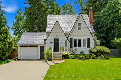 Detached in Welland