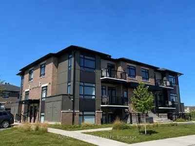 Condo Apartment in Kanata