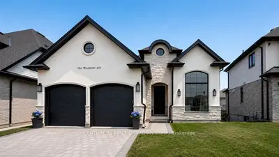 956 Trailsway Avenue, London South, On N6k 0k7