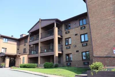 316 Savard Avenue 206, Vanier And Kingsview Park, On K1l 7s2