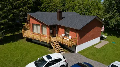 Detached in Kawartha Lakes