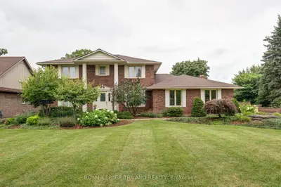 Detached in Central Elgin