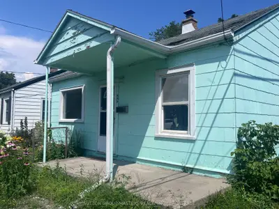 459 Nelson Street, Kingston, On K7k 4n4