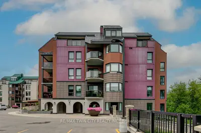 52 Blue Springs Drive 32, Waterloo, On N2j 4m4
