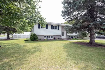 115 NICHOLAS Street, Quinte West, ON K8V 6E8