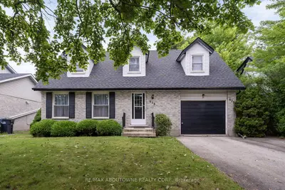 678 S Edinburgh Road S, Guelph, On N1g 4h8