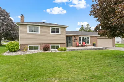Detached in Kawartha Lakes