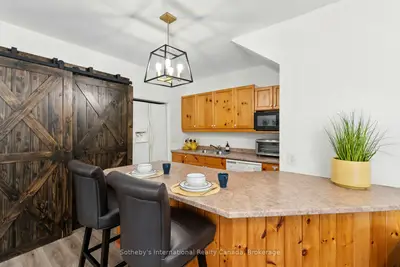 1060 North Kahshe Lake Road, Gravenhurst, On P0e 1g0
