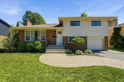 Detached in Belleville