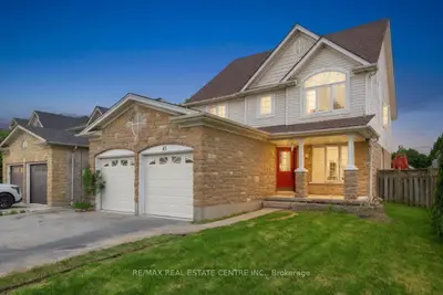 43 Decaro Crescent, Cambridge, On N3c 4n1