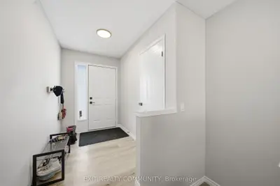 601 Grenfell Drive 15, London North, On N5x 4e4