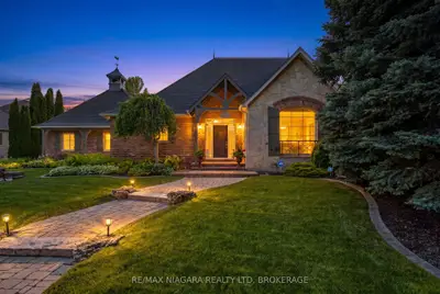 9 Lucia Court, Niagara-on-the-lake, On L0s 1j0