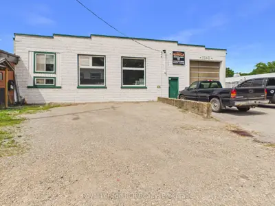 165 Clark Street, Blue Mountains, On N0h 1j0