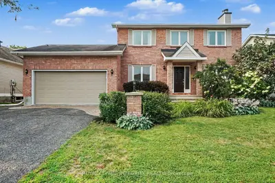 Detached in Stittsville - Munster - Richmond