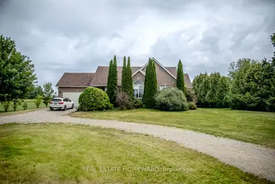 1235 Flood's Drive, Selwyn, On K0l 1t0