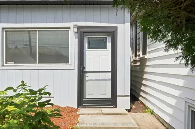 88 East 19th Street, Hamilton, On L9a 4s1