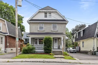 Duplex in West Centre Town