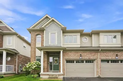 Duplex in Niagara-on-the-Lake