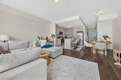 27 Rachel Drive 22, Hamilton, On L8e 0k6