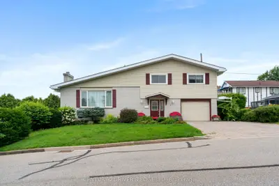 1 Hardy Crescent, Brockville, On K6v 3a2