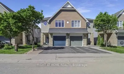 Semi-Detached in Barrhaven