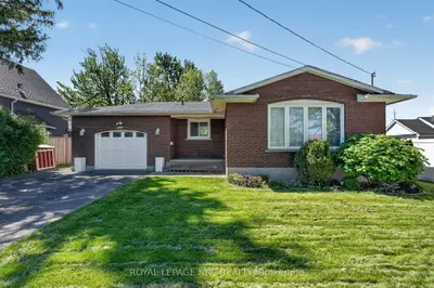 Detached in Fort Erie