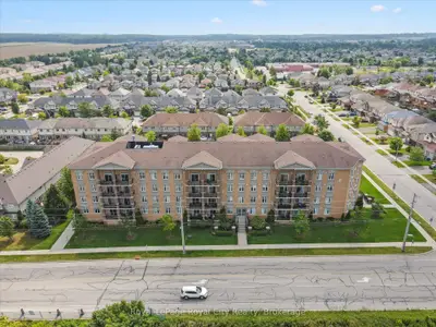 2 Colonial Drive 403, Guelph, On N1l 0k8