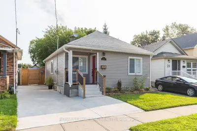21 Trapnell Street, St. Catharines, On L2r 1b1