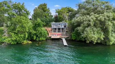 790 Howe Island Drive, Frontenac Islands, On K7g 2v6