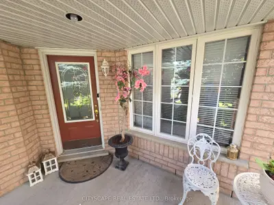 27 Adler Drive S, Cambridge, On N3c 4j9