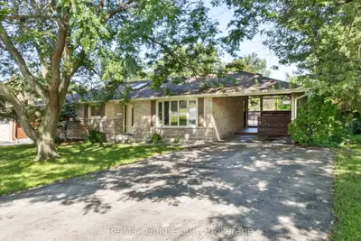 Detached in Greater Napanee