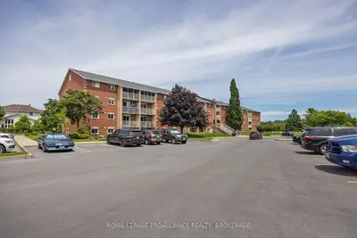 580 Armstrong Road 201, Kingston, On K7m 8m3