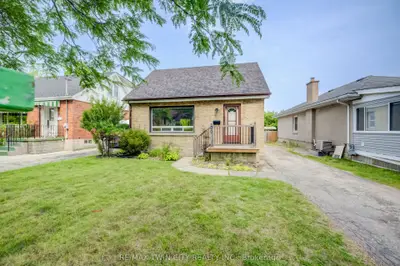 Detached in Waterloo