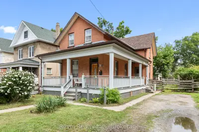 68 William Street S, Kawartha Lakes, On K9v 3a8