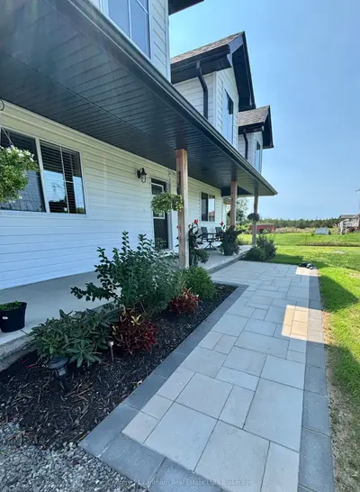 1232 County Road 7, Prince Edward County, On K0k 2t0