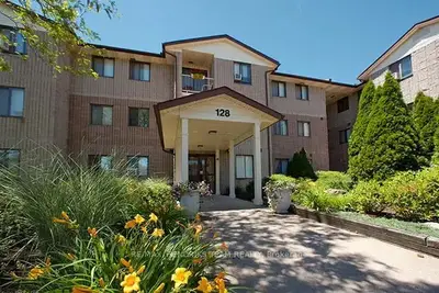 Condo Apartment in St. Catharines