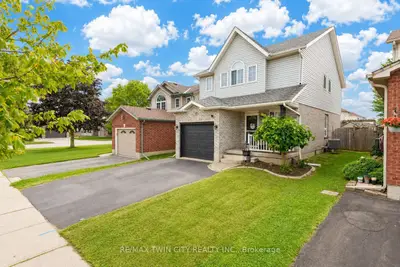 Detached in Kitchener