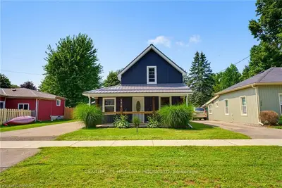 Detached in Norfolk