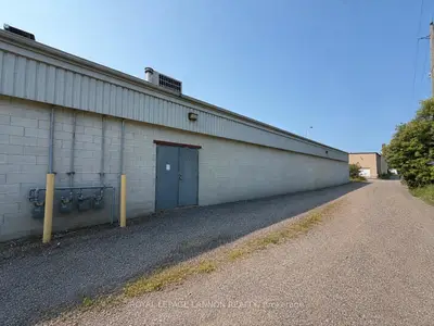 135 Frederica Street E A, Thunder Bay, On P7e 3v4
